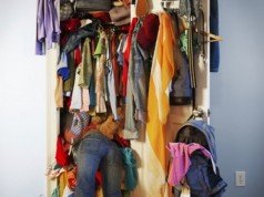 Cambio stagione: è momento di pulire l’armadio