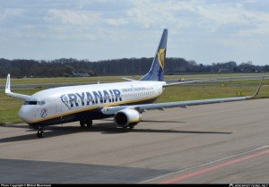 EI-EKV-Ryanair-Boeing-737-800_PlanespottersNet_377695