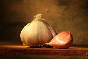 L'aglio è un ottimo antidolorificio naturale Aglio antidolorifico naturale