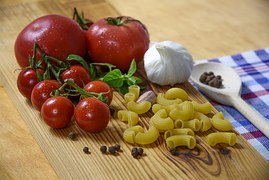 italian-cuisine-1436418__180